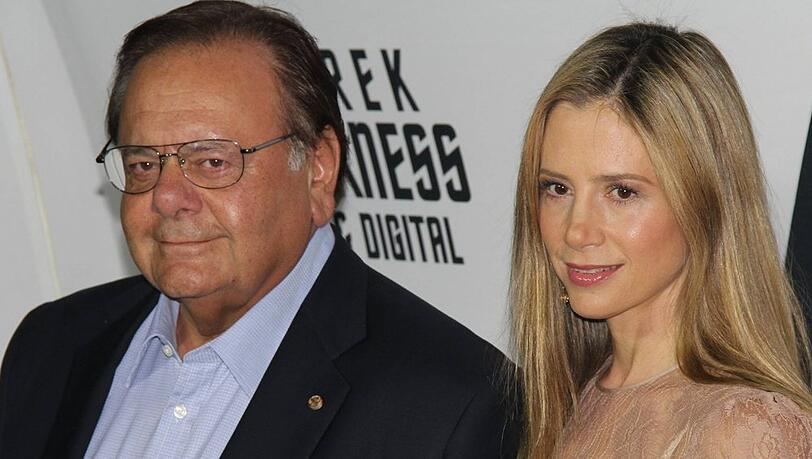 Mira Sorvino mit ihrem Vater Paul 2013.