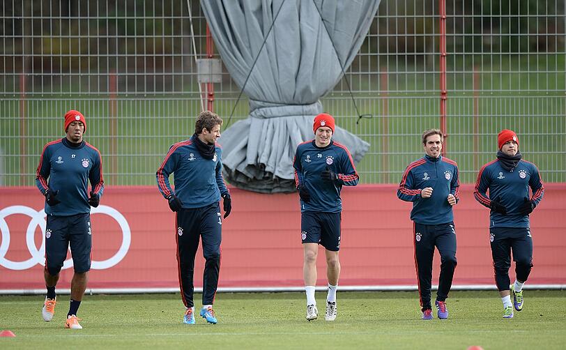 Jerome Boateng, Thomas Mueller, Toni Kroos, Philipp Lahm, Xherdan Shaqiri (v.l.n.r.)