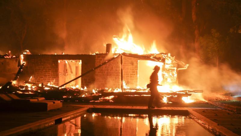 Die kalifornischen Waldbrände 2018 haben nach einer neuen Analyse so verheerende Schäden verursacht wie kein anderes bekanntes Feuer je zuvor. Die kalifornischen Waldbrände 2018 haben nach einer neuen Analyse so verheerende Schäden verursacht wie kein anderes bekanntes Feuer je zuvor.