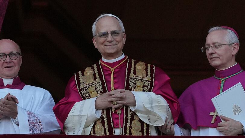 Weltweit reagierten Staatsoberhäupter auf die Wahl Prevosts zum neuen Papst.