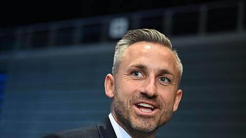 Sachsen-Anhalts AfD-Spitzenkandidat Ulrich Siegmund hat innerhalb der AfD inzwischen einen Promi-Status.