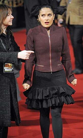 Hayek und Banderas: Ein Hauch von Hollywood am Dienstagabend bei der Premiere des Kinofilms "Der gestiefelte Kater" in Berlin - die Bilder.