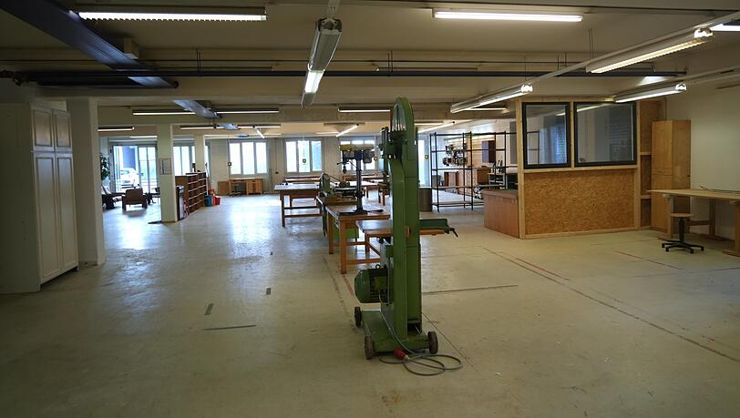 1.200 Quadratmeter Werkfläche stehen im Westend zur Verfügung. Noch arbeitet hier niemand, das soll sich diesen Monat ändern. 1.200 Quadratmeter Werkfläche stehen im Westend zur Verfügung. Noch arbeitet hier niemand, das soll sich diesen Monat ändern.