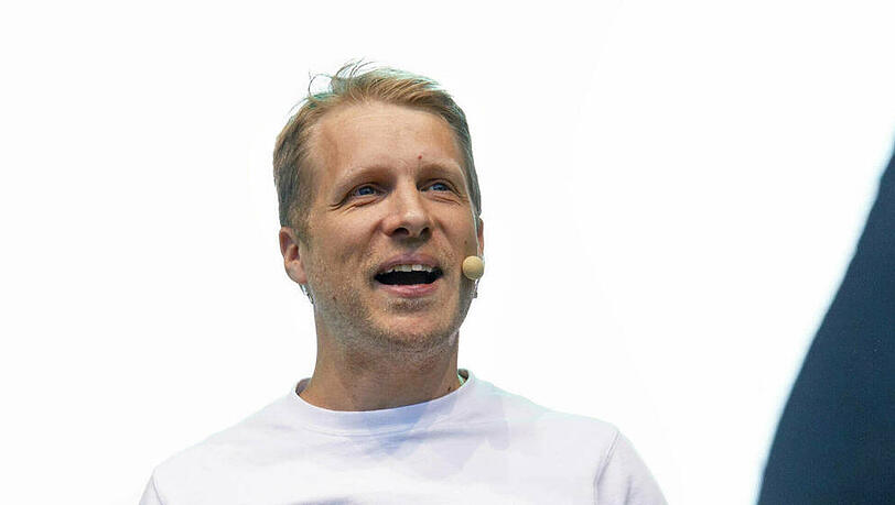 Oliver Pocher stichelt gegen die neue "DSDS"-Jury. Oliver Pocher stichelt gegen die neue "DSDS"-Jury.