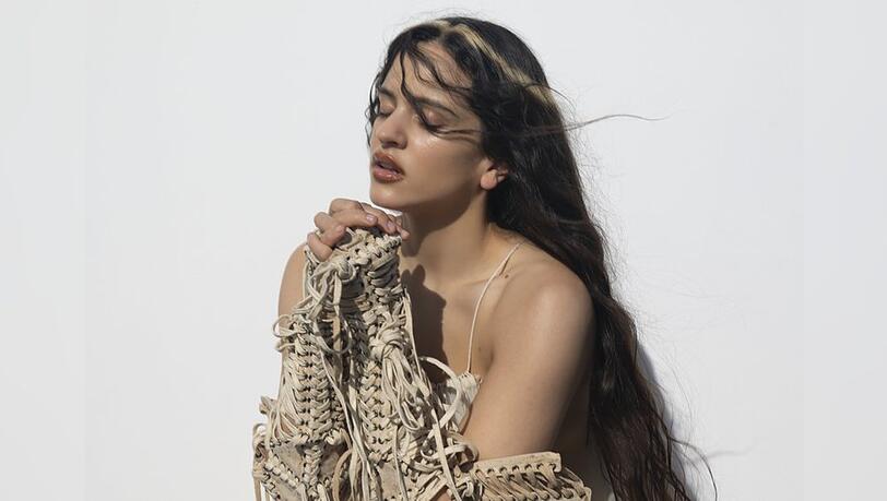 Rosalía kann auch anders - auf jedem Album wieder. Mit "Lux" ist sie am vorläufigen Höhepunkt angekommen. Rosalía kann auch anders - auf jedem Album wieder. Mit "Lux" ist sie am vorläufigen Höhepunkt angekommen.