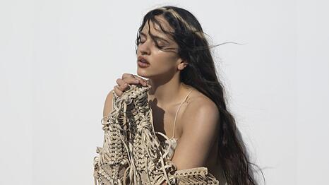 Rosalía kann auch anders - auf jedem Album wieder. Mit "Lux" ist sie am vorläufigen Höhepunkt angekommen.