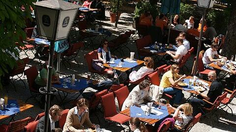 Ein Biergarten zum Entspannen: der Löwenbräukeller.
