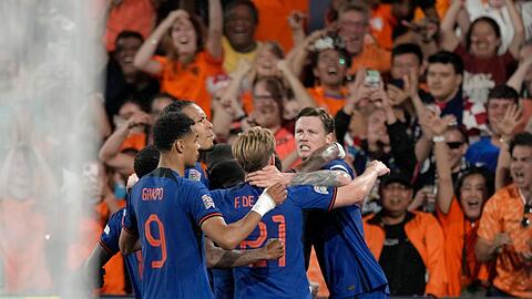 Die Niederländer retteten sich mit dem 2:2 Ausgleich in der letzten Minute in die Verlängerung.