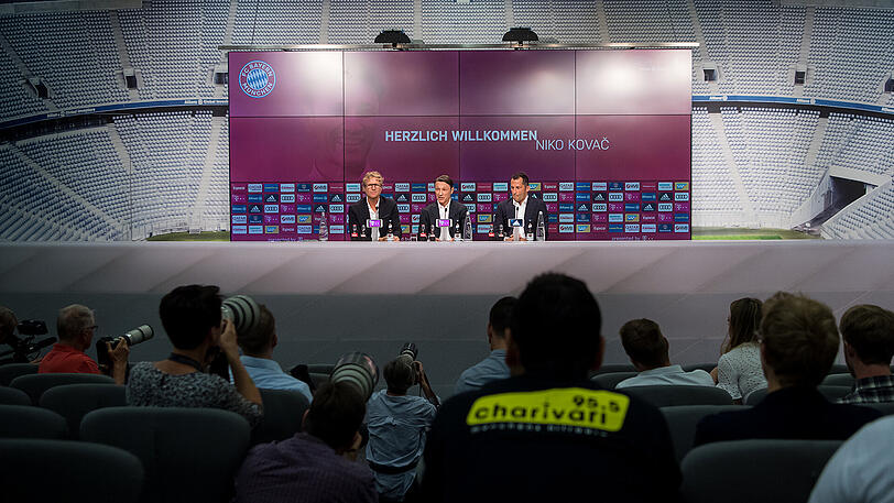 Am Montag wurden Trainer Niko Kovac und Serge Gnabry offiziell vorgestellt. Klicken Sie sich durch die Bilder.