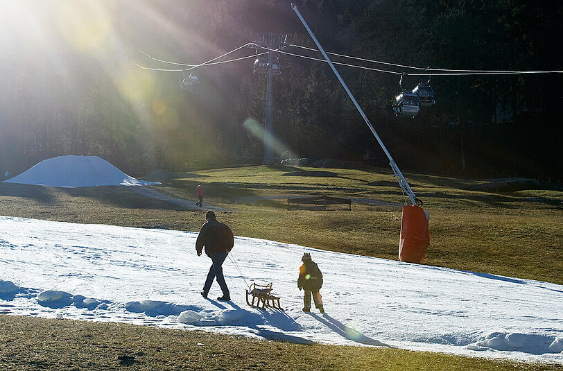 Ein Winter (fast) ohne Schnee - zumindest bis jetzt. Szenen aus Garmisch-Partenkirchen.