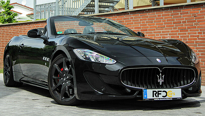 Einen solchen Maserati GranCabrio Sport wollte der Gauner mieten. Einen solchen Maserati GranCabrio Sport wollte der Gauner mieten.