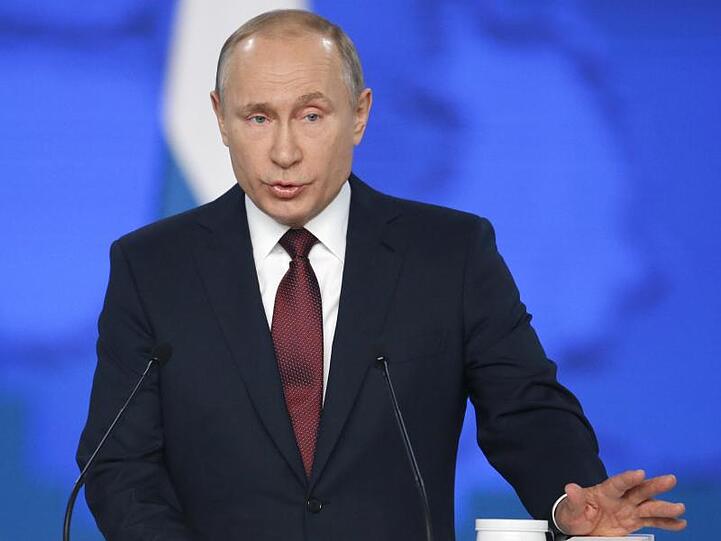 Wladimir Putin, russischer Präsident, hält eine Rede an die Nation.
