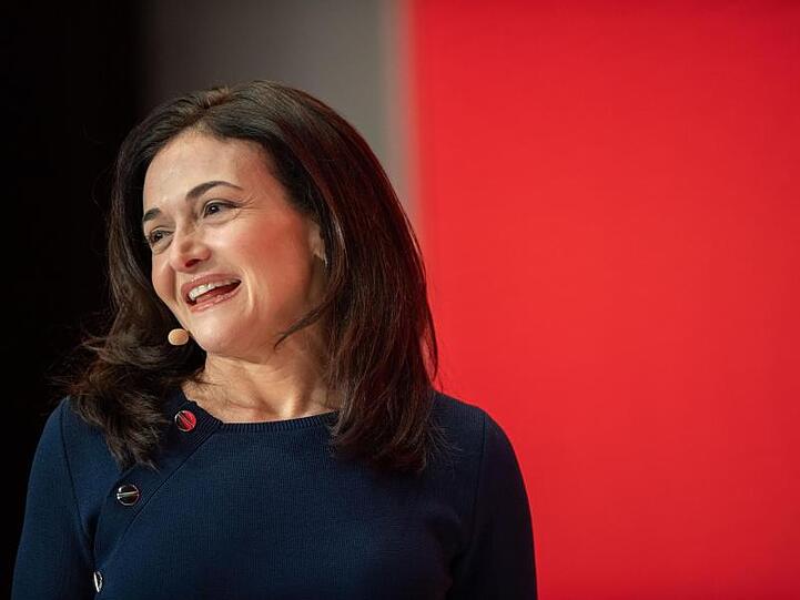 "Wir sind nicht dasselbe Unternehmen wie 2016 oder auch noch vor einem Jahr", sagte Sandberg bei der Innovationskonferenz DLD.