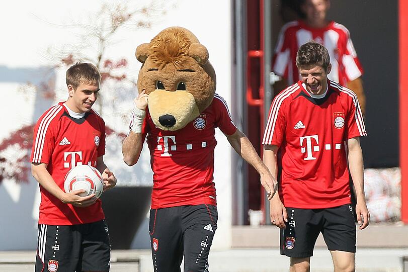 Philipp Lahm, Frank Ribéry (als Berni verkleidet) und Thomas Müller.