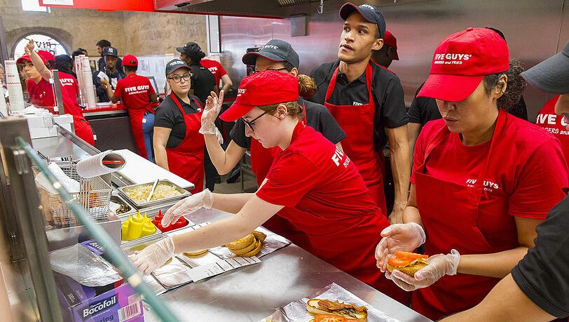 Five Guys eröffnet in München demnächst den vierten Burgerladen.