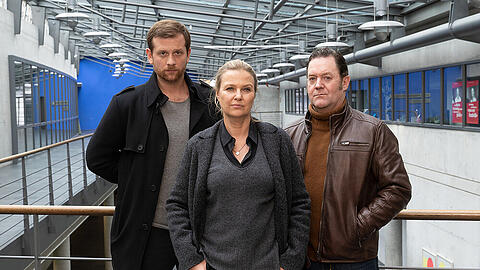 "Die Chefin": Vera Lanz (Katharina Böhm) kann sich auf Max Murnau (Christoph Schechinger, li.) und Paul Böhmer (Jürgen Tonkel) verlassen.