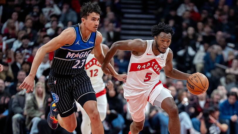 Tristan da Silva (links) verlor mit Orlando gegen Toronto trotz 21-Punkte-Führung. Tristan da Silva (links) verlor mit Orlando gegen Toronto trotz 21-Punkte-Führung.