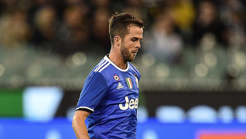 Platz 20: Miralem Pjanic - vom AS Rom zu Juventus Turin für 32 Mio. Euro. Platz 20: Miralem Pjanic - vom AS Rom zu Juventus Turin für 32 Mio. Euro.