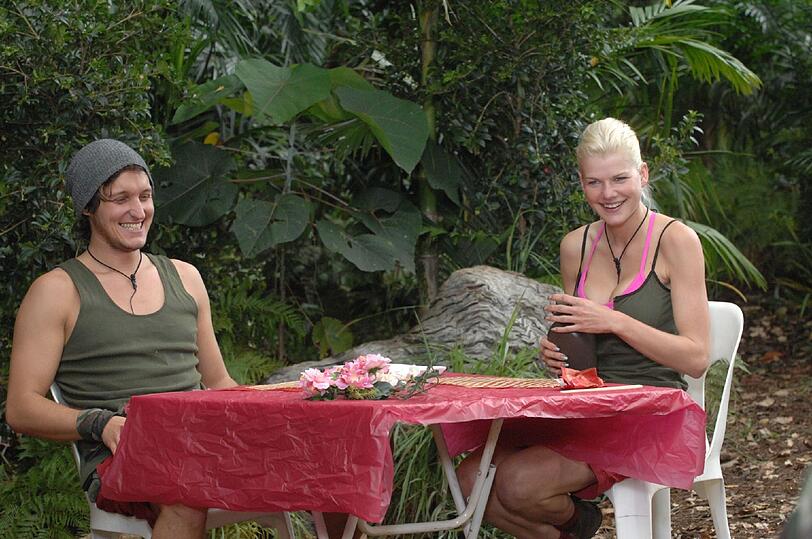 Die große Meckerei: Jochen Bendel motzt über das Essen im Camp. Die besten Bilder von Tag 12 im Dschungel...