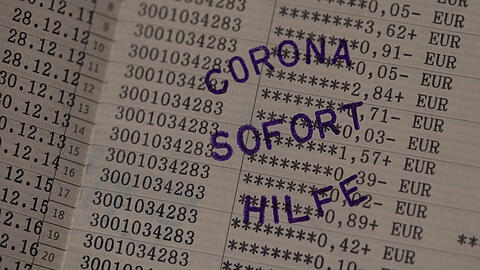 Von 8. April bis 27. Mai 2020 gingen bei verschiedenen bayerischen Behörden mindestens 17 Onlineanträge auf Corona-Soforthilfe in Höhe von über 405.000 Euro für verschiedene Unternehmen ein. (Symbolbild)