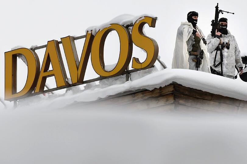 In Davos beginnt am Mittwoch das Weltwirtschaftsforum. Die Sicherheitskräfte beziehen jetzt schon Stellung.