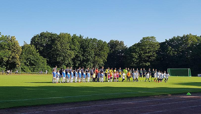 Der TSV 1860 im Testspiel gegen den BSC Sendling am Mittwoch. Der TSV 1860 im Testspiel gegen den BSC Sendling am Mittwoch.