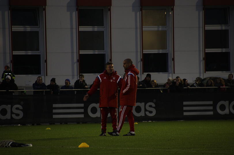Vorbereitungen für die Rückrunde: Der FC Bayern startet ins Training. Die AZ war dabei. Die Bilder...