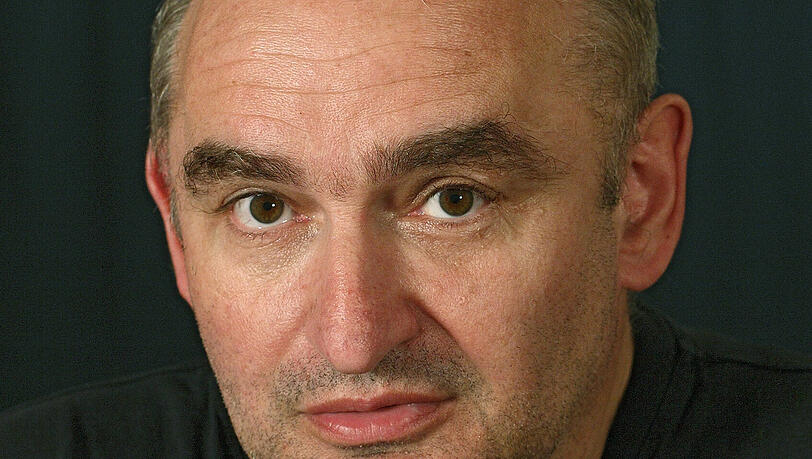 Der Passauer Kabarettist Sigi Zimmerschied. Der Passauer Kabarettist Sigi Zimmerschied.