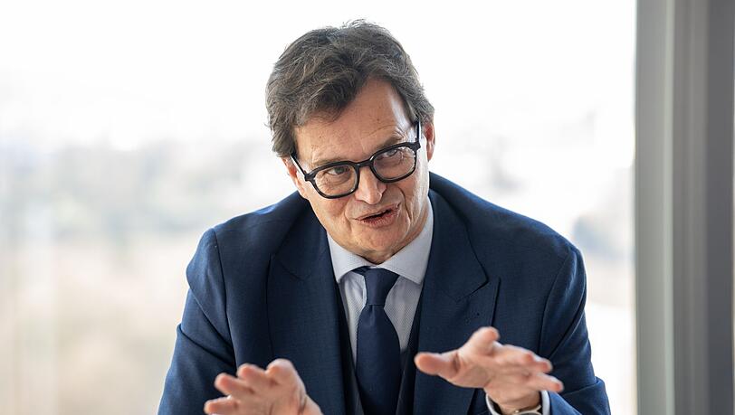 Seine Beh&ouml;rde erkenne Zusammenh&auml;nge, Strukturen und Hinterm&auml;nner &uuml;ber Grenzen hinweg, erl&auml;utert der designierte EU-Staatsanwalt Andr&eacute;s Ritter.