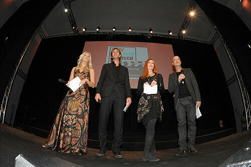 Die Moderatorin Tina Kaiser (l-r) und die Jurymitglieder Produzent Max Wiedemann, Schauspielerin Andrea Sawatzki und Schauspieler Christian Berkel