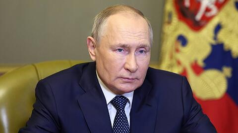 2022 haben deutsche Internetnutzer Google zahlreiche Fragen rund um Wladimir Putin gestellt.