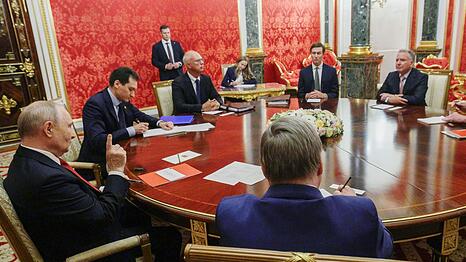 Der Kremlchef hatte Kushner und Witkoff den ganzen Tag warten lassen.