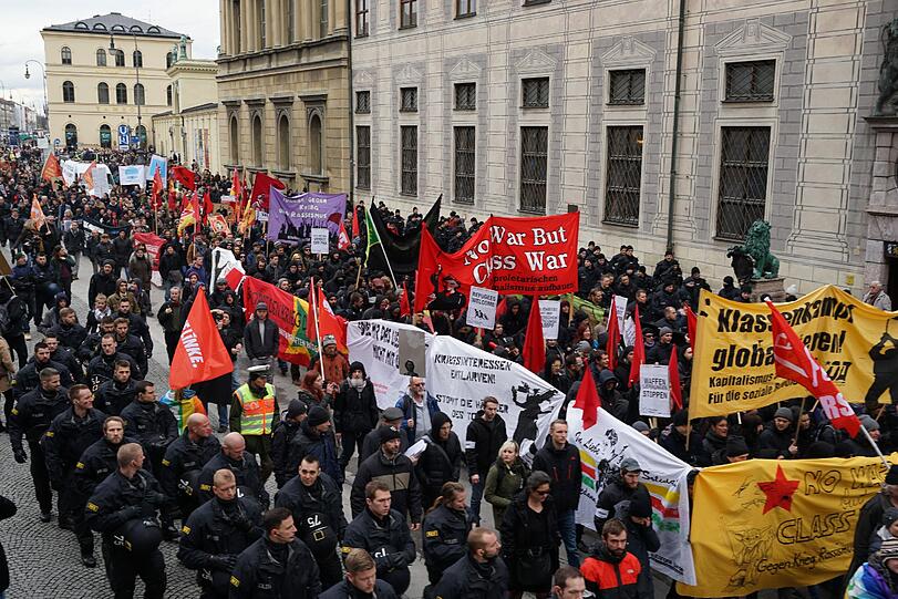 Die Bilder zur Demonstration gegen die Sicherheitskonferenz in München...