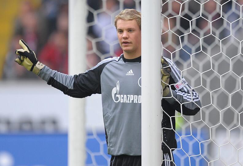 Fußballspruch des Jahres 2009: "Wir schießen so wenig Tore, vielleicht heißen wir deshalb auch die Knappen." Manuel Neuer, damals noch Keeper bei Schalke 04.