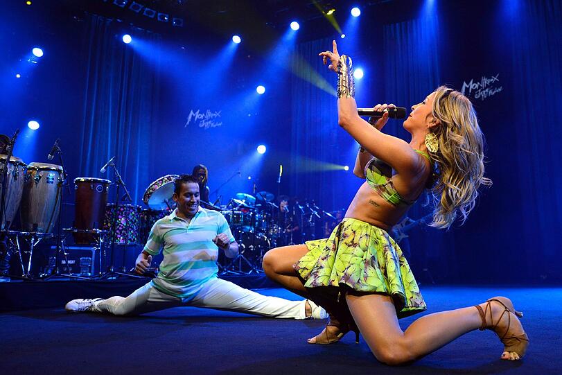 Claudia Leitte kann nicht nur tanzen und singen. Die unterstützt auch eine Kampagne gegen Drogen.