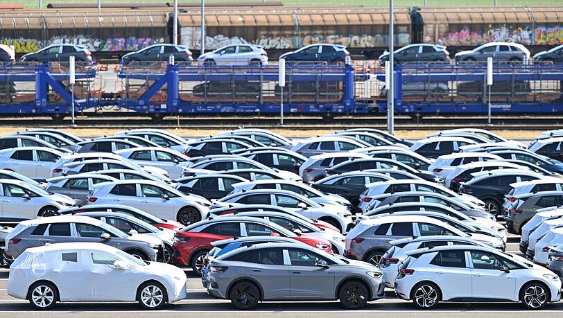 In Europa verkaufte der Konzern mit allen Marken fast drei Viertel mehr Batterieelektrofahrzeuge. (Archivbild)