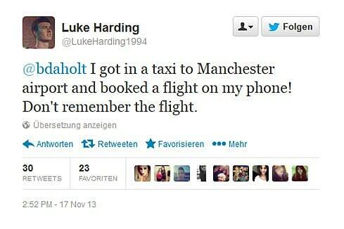 Der Brite versucht die Nacht zu rekonstruieren: "Ich habe ein Taxi zum Manchester Flughafen genommen und mit meinem Handy einen Flug gebucht! Erinnere mich nicht an den Flug."