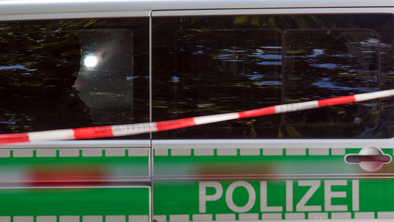 Gegen 16:40 Uhr erreichten mehrere Notrufe die mittelfränkische Einsatzzentrale.