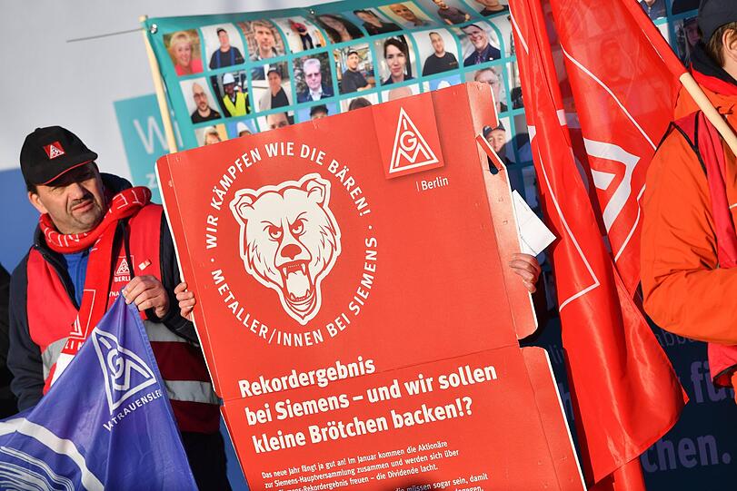 Bei der Jahreshauptversammlung von Siemens am Mittwoch kam es zu Protesten.