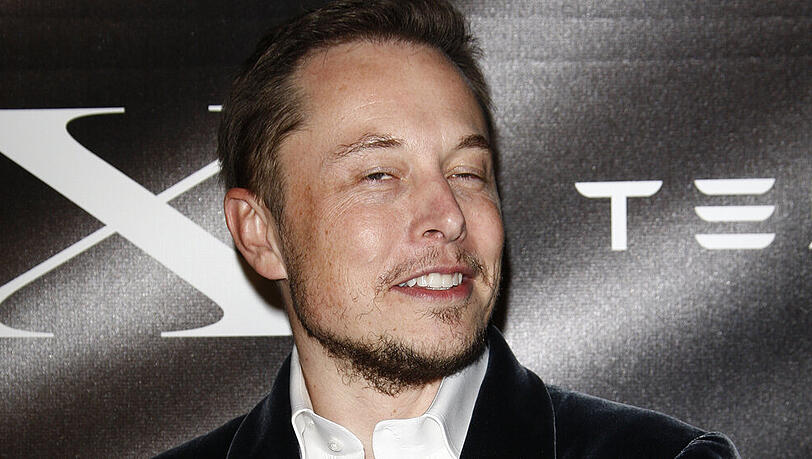 Elon Musk verkauft jetzt Hosen. Elon Musk verkauft jetzt Hosen.