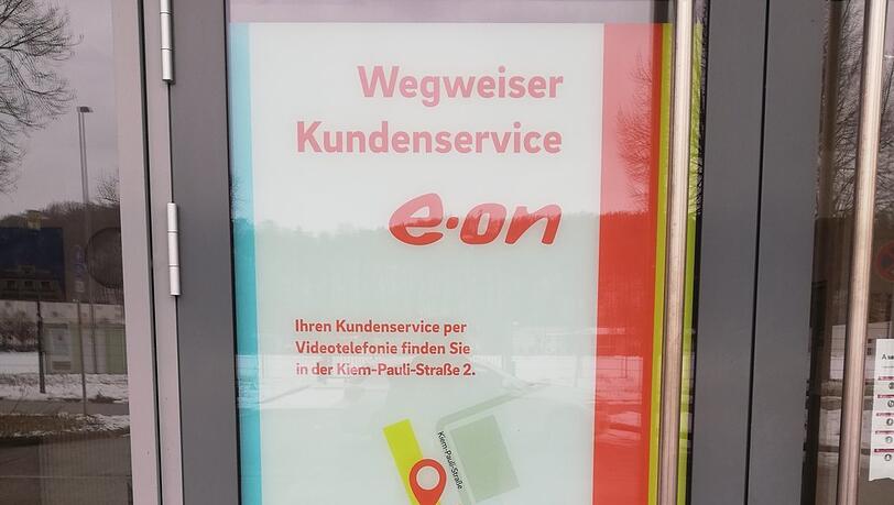 Der Wegweiser zum Video-Terminal. Der Wegweiser zum Video-Terminal.