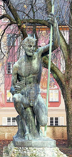 Nackedei: der Hirtengott Pan von Ernst Laurenty.