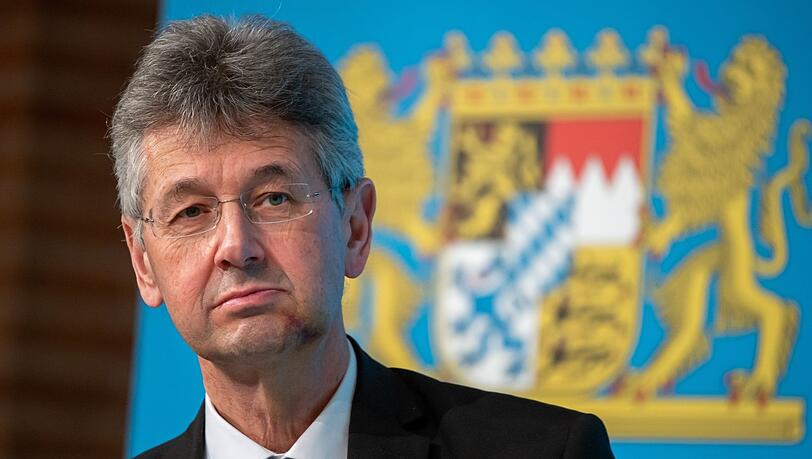 Bildungsminister Michael Piazolo (Freie Wähler) bleibt im Landtag – und ist der einzige Münchner unter den FW-Abgeordneten. Bildungsminister Michael Piazolo (Freie Wähler) bleibt im Landtag – und ist der einzige Münchner unter den FW-Abgeordneten.