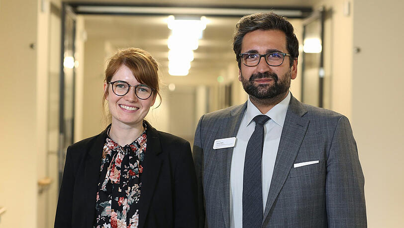 Die Patientenmanagerin für den Helios Standort München West, Katharina Deuerling, und Regionalleiter Emre Nazli. Die Patientenmanagerin für den Helios Standort München West, Katharina Deuerling, und Regionalleiter Emre Nazli.
