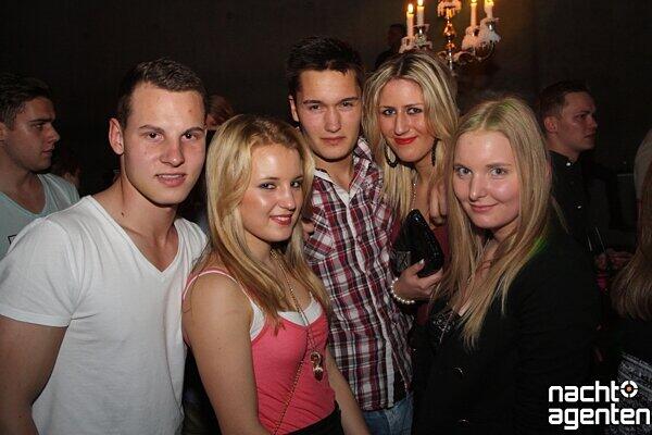 Semester Opening und alle waren gekommen in den Neuraum. Mehr Bilder unter: