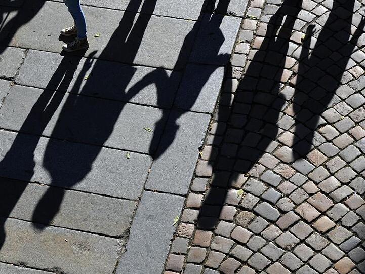 Deutschen Behörden haben im vergangenen Jahr Kindergeld in Höhe von rund 402 Millionen Euro ins Ausland überwiesen.