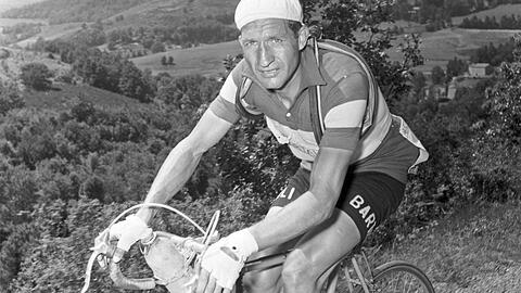 Der stille Held: Gino Bartali während der Tour de France 1953.
