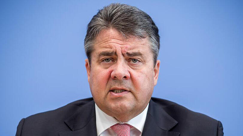 Außenminister Gabriel kündigte einen harten Kurs gegenüber der Türkei an.