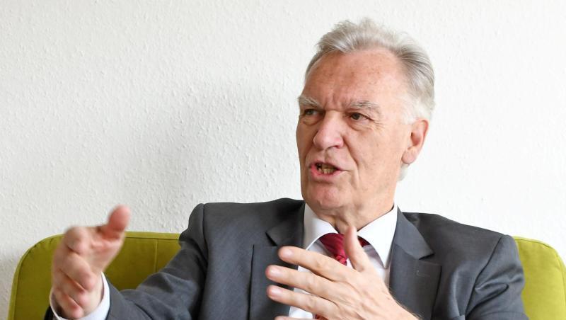 Jörg Ziercke ist seit September 2018 Chef der Opferhilfsorganisation Weißer Ring. Jörg Ziercke ist seit September 2018 Chef der Opferhilfsorganisation Weißer Ring.