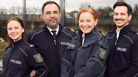 Das Team der WaPo Elbe: Barbara Prakopenka, Adnan Maral, Carina Wiese und Ferdi &Ouml;zten (v.l.n.r.).